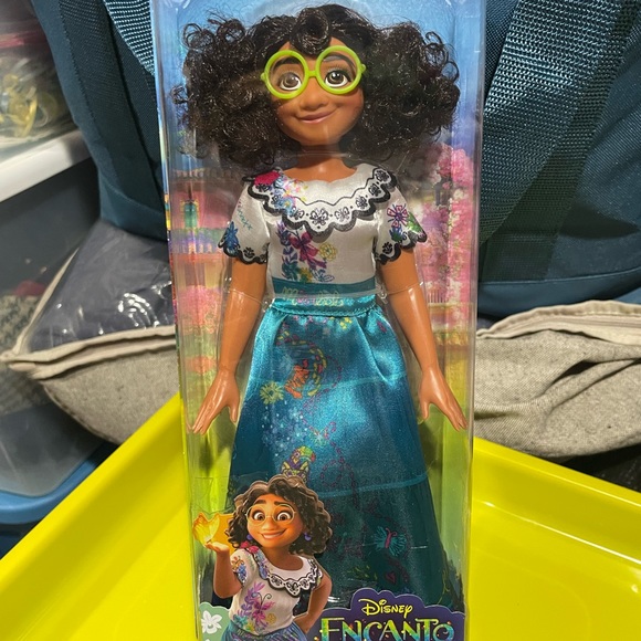 Mirabel Madrigal Encanto Doll - Picture 1 of 2